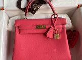 Hermes Kelly 25 Bag in Rose Togo Leather